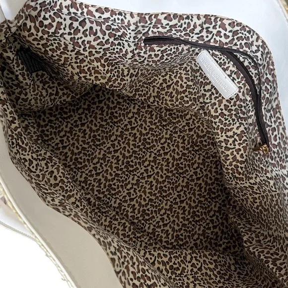 Dream Control Rattan/ Straw Tote Medium - Picture 3 of 13